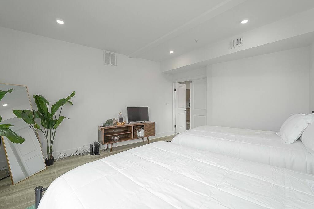 Enjoy City Skyline Views From Private Roofdeck! Washington Extérieur photo